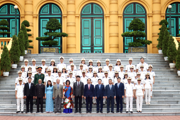Bộ trưởng Bộ Tư pháp Hoàng Thanh Tùng: 80 năm Thi hành án dân sự: chặng đường vẻ vang và tầm nhìn trong kỷ nguyên phát triển mới Bộ trưởng Bộ Tư pháp Hoàng Thanh Tùng: 80 năm Thi hành án dân sự: chặng đường vẻ vang và tầm nhìn trong kỷ nguyên phát triển mới