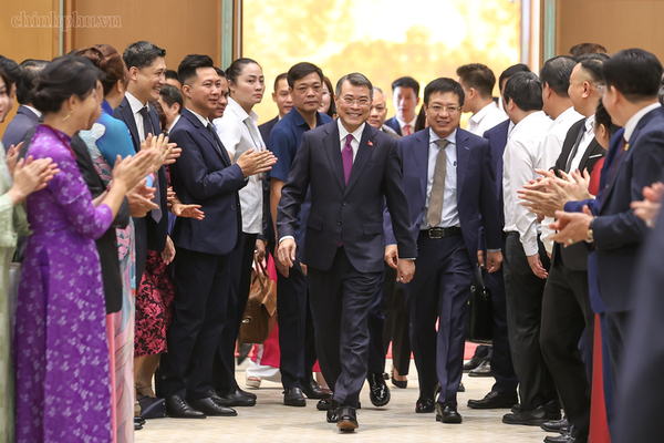 Thủ tướng: Kiến nghị của doanh nghiệp phải được xử lý đến cùng và tất cả câu trả lời phải được công khai Thủ tướng: Kiến nghị của doanh nghiệp phải được xử lý đến cùng và tất cả câu trả lời phải được công khai