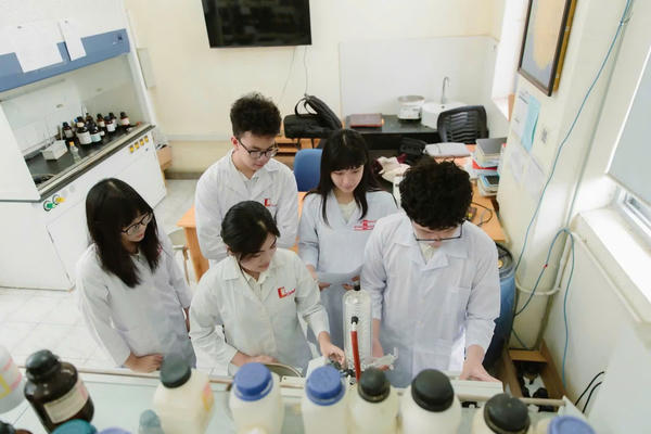 Học sinh Việt Nam giành Huy chương Vàng WICO 2026 với nghiên cứu từ vỏ măng cụt Học sinh Việt Nam giành Huy chương Vàng WICO 2026 với nghiên cứu từ vỏ măng cụt