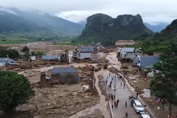 Mưa lũ gây thiệt hại gần 400 tỷ đồng cho nhiều tỉnh khu vực Tây Bắc Mưa lũ gây thiệt hại gần 400 tỷ đồng cho nhiều tỉnh khu vực Tây Bắc