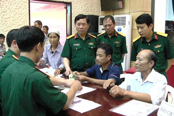 Tăng 8% trợ cấp hàng tháng đối với quân nhân đã phục viên, xuất ngũ, thôi việc Tăng 8% trợ cấp hàng tháng đối với quân nhân đã phục viên, xuất ngũ, thôi việc