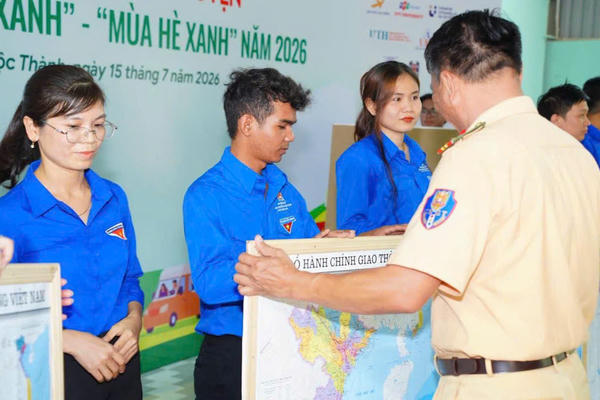 Tuổi trẻ Công an thành phố Đồng Nai lan tỏa giá trị nhân văn qua Chiến dịch “Hành quân xanh – Mùa hè xanh” năm 2026