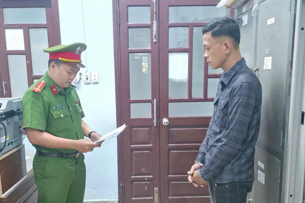 Bắt tạm giam nhân viên giao hàng chiếm đoạt tiền của chủ đại lý gas Bắt tạm giam nhân viên giao hàng chiếm đoạt tiền của chủ đại lý gas