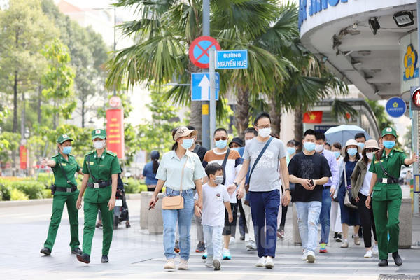 TP HCM chấp thuận triển khai lực lượng Trật tự viên du lịch tại các địa bàn trọng điểm TP HCM chấp thuận triển khai lực lượng Trật tự viên du lịch tại các địa bàn trọng điểm