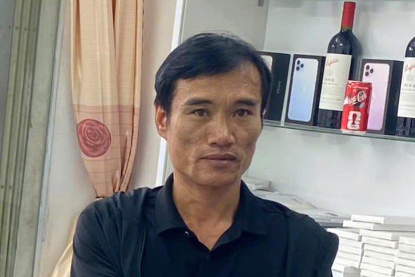 Khởi tố đối tượng nhận "chạy án" để lừa đảo chiếm đoạt tài sản Khởi tố đối tượng nhận "chạy án" để lừa đảo chiếm đoạt tài sản