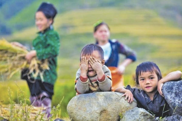 Đồng bộ dữ liệu của gần 5 triệu hộ nghèo, hộ cận nghèo vào hệ thống an sinh xã hội quốc gia Đồng bộ dữ liệu của gần 5 triệu hộ nghèo, hộ cận nghèo vào hệ thống an sinh xã hội quốc gia