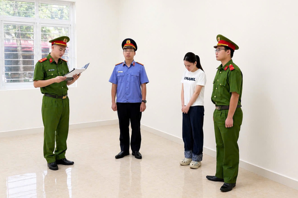 Khởi tố, bắt tạm giam đối tượng bán trang sức giả mạo các nhãn hiệu quốc tế ở Bắc Ninh Khởi tố, bắt tạm giam đối tượng bán trang sức giả mạo các nhãn hiệu quốc tế ở Bắc Ninh