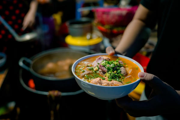 Huế được Agoda vinh danh là điểm đến ẩm thực truyền thống độc đáo của châu Á