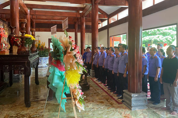 Hành trình về nguồn tại Tà Thiết: Bồi đắp truyền thống, tiếp thêm động lực cho cán bộ ngành Kiểm sát của TP Đồng Nai 
