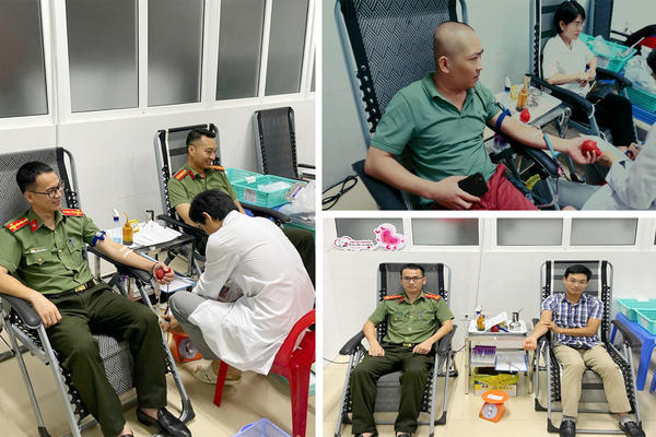 Bốn thành viên Câu lạc bộ “Ngân hàng máu sống” kịp thời hiến máu cứu người