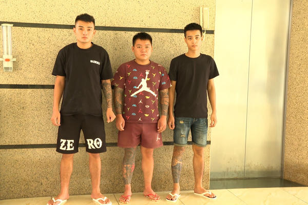 Bắt giữ nhóm đối tượng dùng thủ đoạn va quệt xe để cưỡng đạt tài sản
