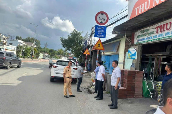 Khảo sát, đề xuất giải pháp bảo đảm ATGT tại đường chui dưới cầu đường sắt Hóa An địa phận phường Biên Hòa - Đồng Nai 