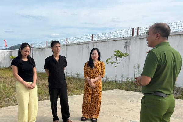 Hà Tĩnh: Khởi tố 3 đối tượng cho vay lãi nặng với tổng số tiền hơn 82 tỷ đồng Hà Tĩnh: Khởi tố 3 đối tượng cho vay lãi nặng với tổng số tiền hơn 82 tỷ đồng