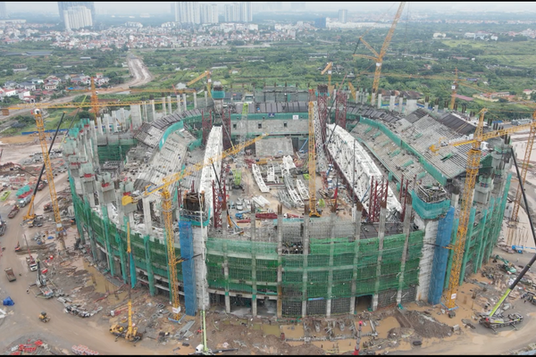 Cận cảnh sân vận động PVF
