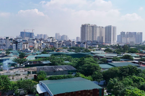 Chủ tịch Hà Nội yêu cầu phường Thanh Liệt lệnh xử lý "ma trận" kho xưởng trái phép giữa thủ đô
