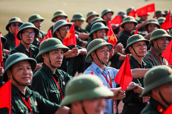 Chế độ cho quân nhân tham gia chiến tranh bảo vệ Tổ quốc sau 30/4/1975 đã thôi việc sau 1/1/1995