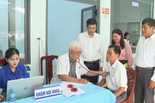 Phường Chơn Thành tăng cường bảo vệ, chăm sóc và nâng cao sức khỏe Nhân dân