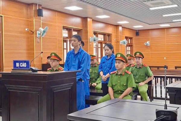 3 thanh niên bị tuyên án tù vì sửa chữa, cất giấu khẩu súng ngắn nhặt được