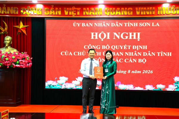 Bà Hà Thị Ngọc Yến được bổ nhiệm giữ chức Giám đốc Sở Khoa học và Công nghệ tỉnh Sơn La Bà Hà Thị Ngọc Yến được bổ nhiệm giữ chức Giám đốc Sở Khoa học và Công nghệ tỉnh Sơn La