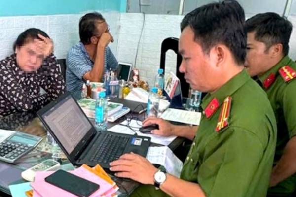 Phát hiện hơn 22 tấn gạo không rõ nguồn gốc đóng bao bì nhãn hiệu ST25