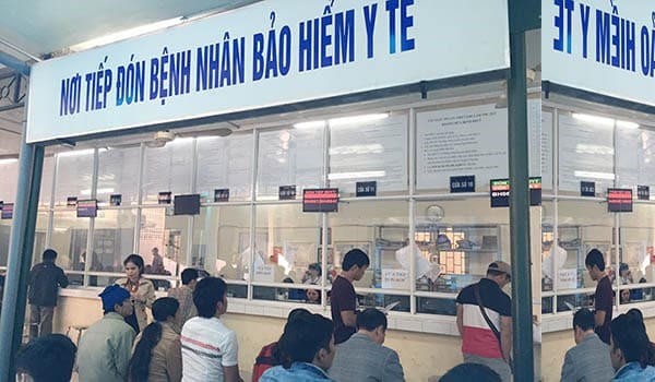 Bộ Y tế yêu cầu tăng cường bảo đảm quyền lợi cho người bệnh bảo hiểm y tế