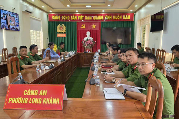 Phường Long Khánh dự hội nghị tập huấn chuyên sâu Luật Phòng, chống ma túy và các văn bản hướng dẫn thi hành Phường Long Khánh dự hội nghị tập huấn chuyên sâu Luật Phòng, chống ma túy và các văn bản hướng dẫn thi hành