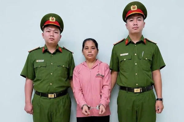Điểm tin Pháp Luật 08/08: Công an TPHCM bắt khẩn cấp bảo mẫu bạo hành trẻ tại cơ sở mầm non
