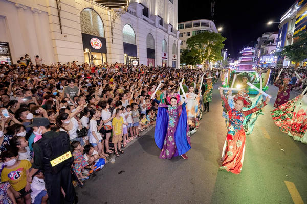 Nghệ An: Tạm cấm phương tiện trên nhiều tuyến đường phục vụ Lễ hội Carnival