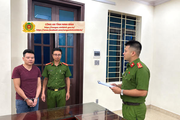 Giả danh cán bộ lừa đảo "chạy sổ đỏ", chiếm đoạt 340 triệu đồng