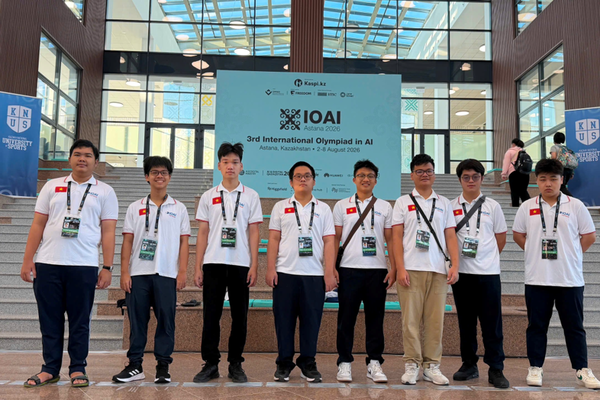7/8 học sinh Việt Nam đoạt huy chương trong lần đầu tiên tham dự Olympic Trí tuệ nhân tạo quốc tế
7/8 học sinh Việt Nam đoạt huy chương trong lần đầu tiên tham dự Olympic Trí tuệ nhân tạo quốc tế