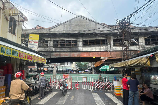 Nhìn lại vụ cháy chợ Biên Hòa: Khi “giặc lửa” được khống chế bởi những người lính quả cảm  