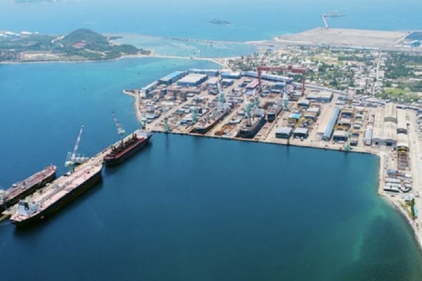 Xây dựng Khu kinh tế Vân Phong thành cực tăng trưởng mới của Khánh Hòa Xây dựng Khu kinh tế Vân Phong thành cực tăng trưởng mới của Khánh Hòa