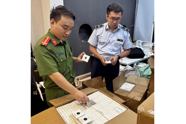 Tháng 7, Chi cục QLTT TP Hà Nội kiểm tra 278 vụ, chuyển 8 vụ việc sang cơ quan điều tra Tháng 7, Chi cục QLTT TP Hà Nội kiểm tra 278 vụ, chuyển 8 vụ việc sang cơ quan điều tra