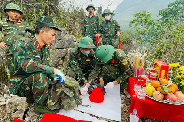 Đã có 9 địa phương hoàn thành lấy mẫu hài cốt liệt sĩ Đã có 9 địa phương hoàn thành lấy mẫu hài cốt liệt sĩ