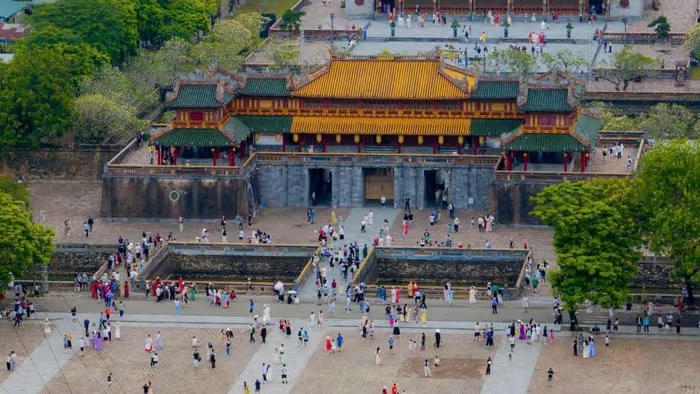 Bản tin tổng hợp 16/08: Du khách trong nước được miễn vé tham quan di tích Huế dịp 19-8 và Quốc khánh
