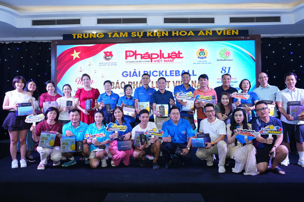 Những hình ảnh ấn tượng tại Giải Pickleball Báo Pháp luật Việt Nam lần thứ I năm 2026 Những hình ảnh ấn tượng tại Giải Pickleball Báo Pháp luật Việt Nam lần thứ I năm 2026