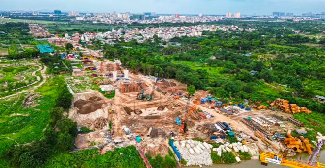 Hà Nội điều chỉnh giao thông một số tuyến đường phục vụ thi công cầu Trần Hưng Đạo
