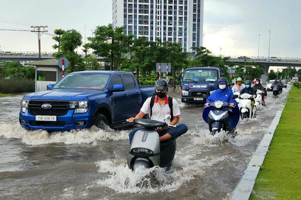 Hải Phòng yêu cầu khẩn trương sơ tán người dân khỏi khu vực nguy hiểm