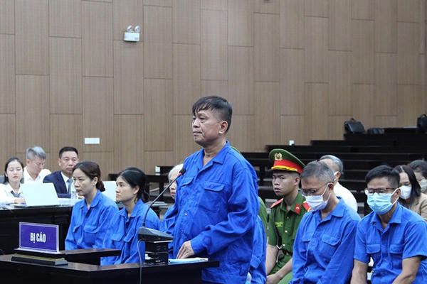 Nhận hối lộ 16,3 tỷ đồng, cựu Thứ trưởng Nguyễn Bá Hoan bị đề nghị 12-13 năm tù