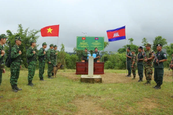 Biên phòng Quảng Ngãi, tuần tra song phương, cùng giữ bình yên nơi đường biên