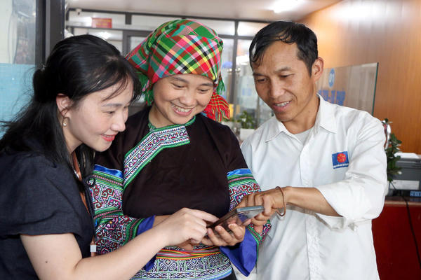 Lào Cai quyết tâm phủ sóng di động vùng lõm 