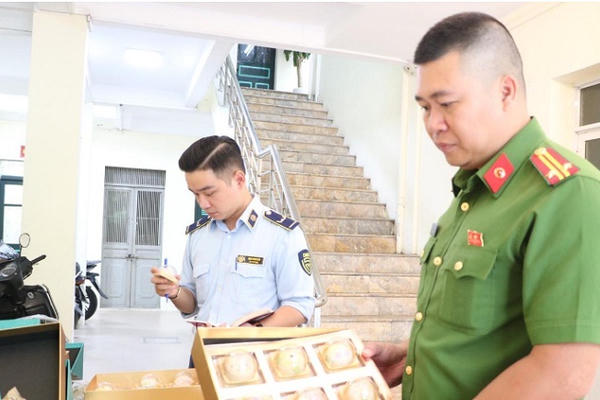 Xử lý 3.500 vụ buôn lậu, hàng giả, thu ngân sách nhà nước hơn 39,9 tỷ đồng