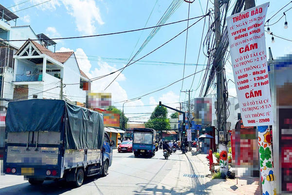 Đồng Nai điều chỉnh giao thông trên đường Đồng Khởi, doanh nghiệp kêu cứu Đồng Nai điều chỉnh giao thông trên đường Đồng Khởi, doanh nghiệp kêu cứu