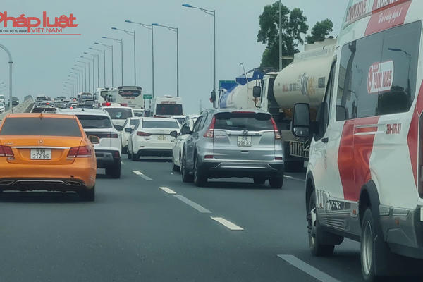 Những tuyến cao tốc triển khai xử phạt lỗi không giữ khoảng cách an toàn, các tài xế cần chú ý