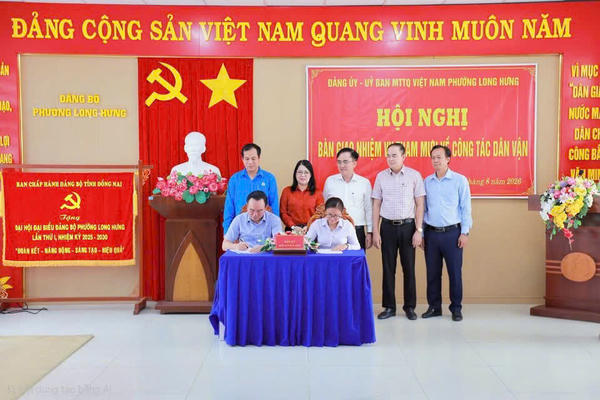 Phường Long Hưng bàn giao nhiệm vụ tham mưu công tác dân vận bảo đảm liên tục, thống nhất và hiệu quả Phường Long Hưng bàn giao nhiệm vụ tham mưu công tác dân vận bảo đảm liên tục, thống nhất và hiệu quả