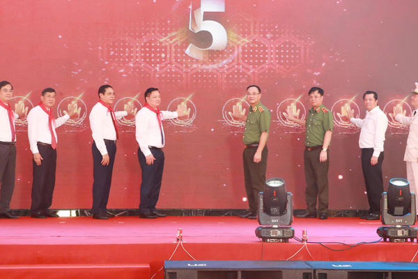 Công bố thành lập Trường Văn hóa Công an nhân dân VI tại Nghệ An