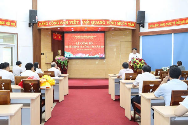 Sở Khoa học và Công nghệ Đồng Nai công bố các quyết định về công tác cán bộ