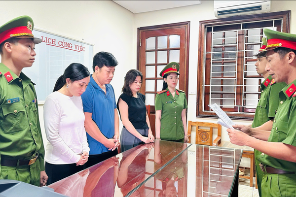 Khởi tố vụ án mạo danh “lương y” bán thuốc đông y gia truyền chứa chất cấm