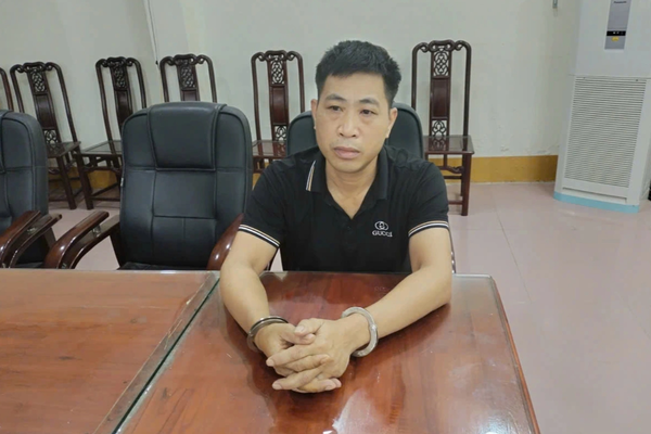 Chém người trọng thương rồi biệt tích 21 năm, người đàn ông bị bắt tại Bắc Ninh Chém người trọng thương rồi biệt tích 21 năm, người đàn ông bị bắt tại Bắc Ninh