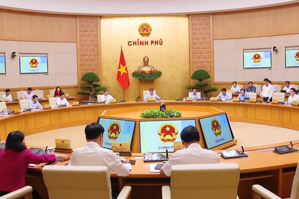 Cần tăng tốc, bứt phá với quyết tâm cao nhất